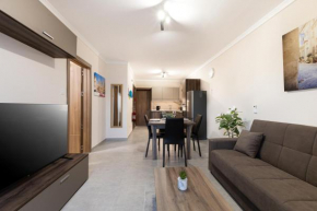 Luxurious & Spacious 1BD Stay at The Podium - Yacht Marina Area